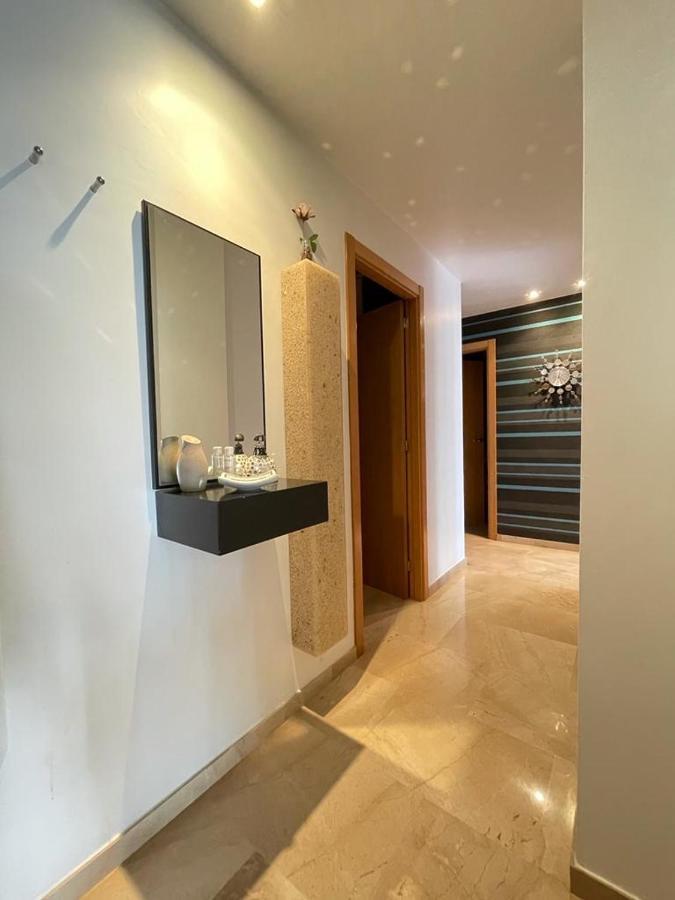 Penthouse In Elche Leilighet Eksteriør bilde