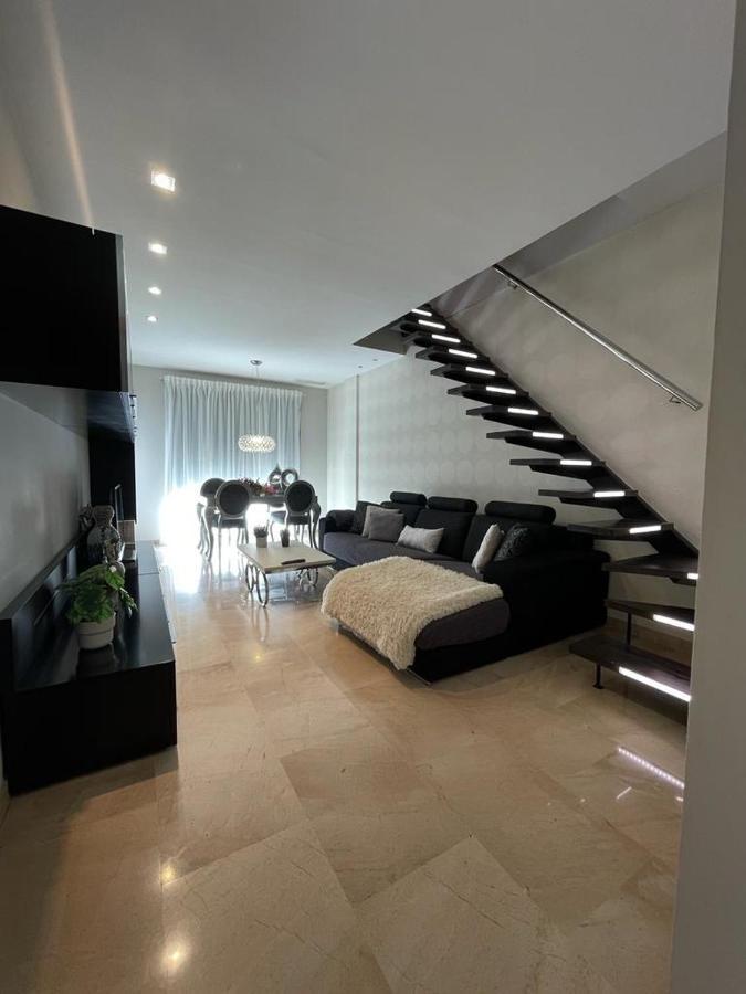 Penthouse In Elche Leilighet Eksteriør bilde