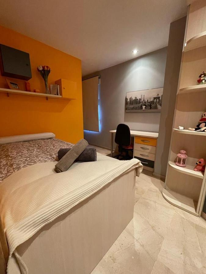 Penthouse In Elche Leilighet Eksteriør bilde